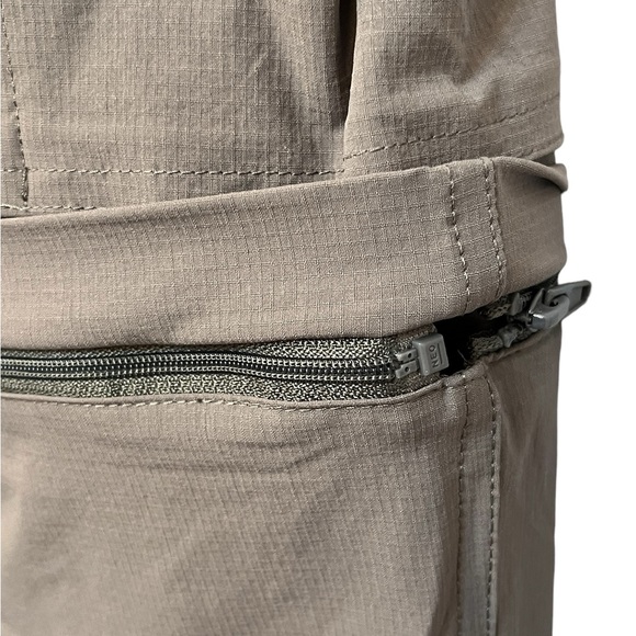 NWT Men’s Telluride Clothing pants or zip off leg to shorts size 40X32 Grey - Picture 7 of 12